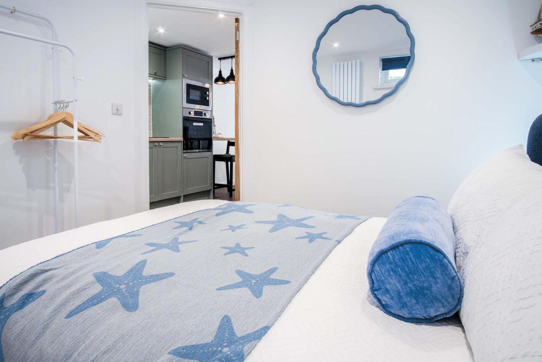25 Captains Walk - 1 Bedroom Apartment - Сондерсфут Экстерьер фото
